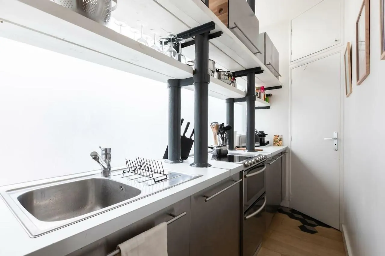 Fabulous Design Loft - High Marais/republique 아파트
