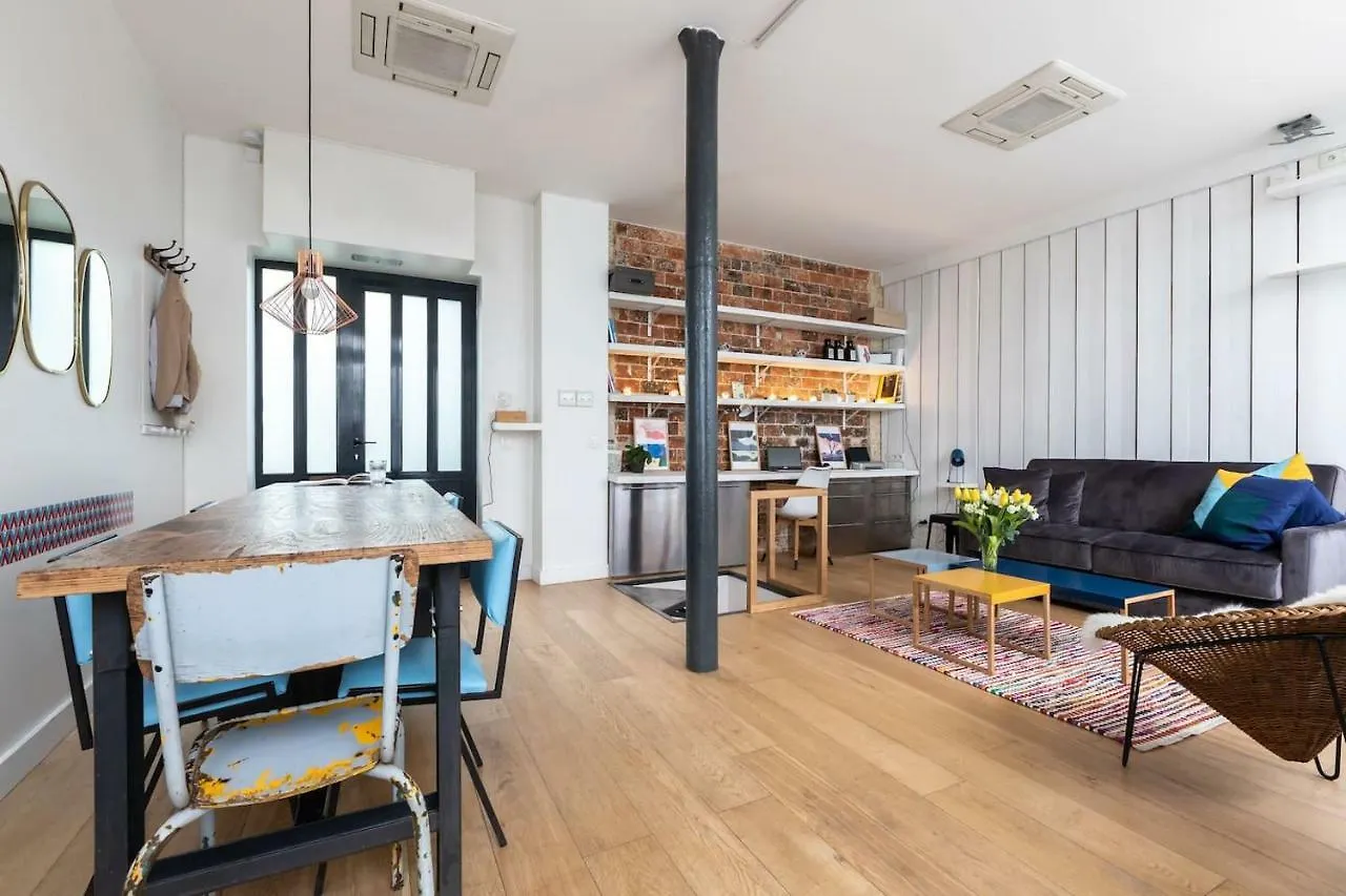 Fabulous Design Loft - High Marais/republique 파리